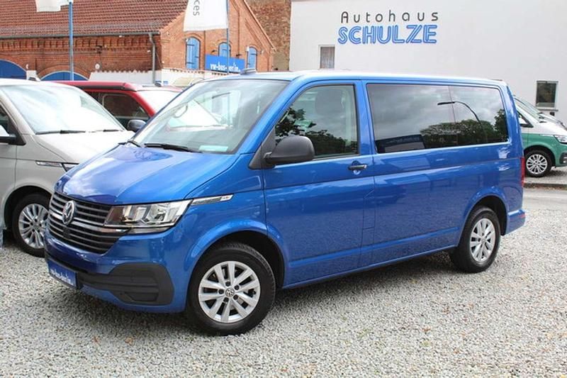 Gebraucht VW Multivan 150 PS (110 kW) 2021 La5w ravennablau Van