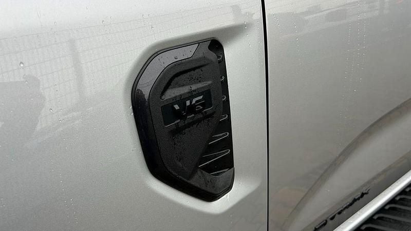 Nowe Ford Ranger Wildtrack 241 KM (177 kW) 2026 Srebrny Pickup