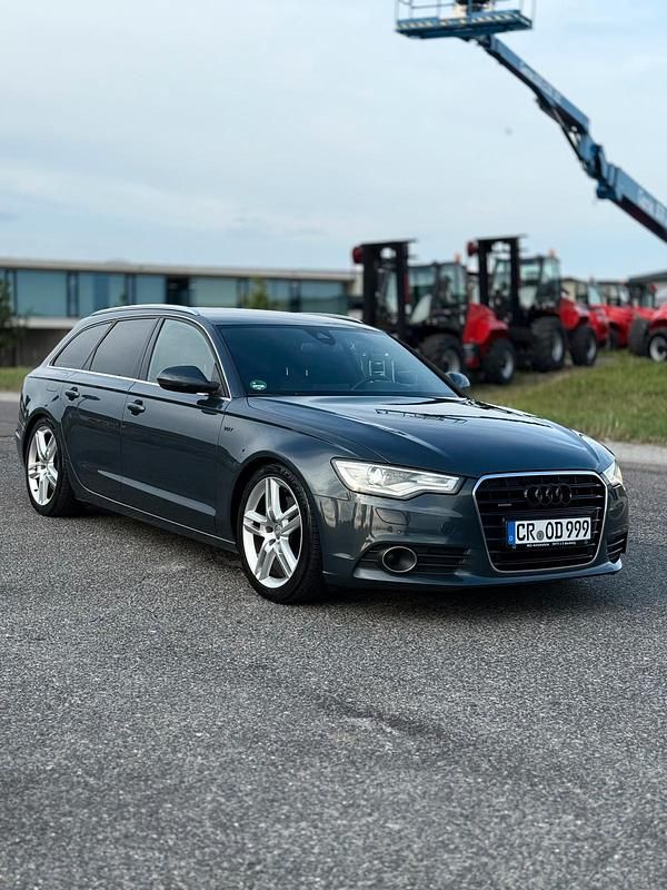 Blau Gebraucht 2013 Audi A6 S-Line Kombi | 14.500 € (Etwas zu teuer) - Bild 1/4