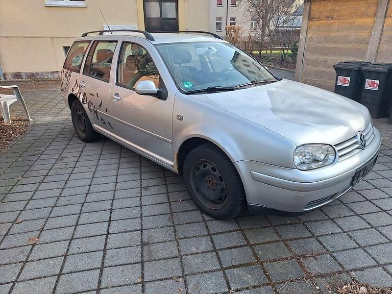 Gebraucht VW Golf IV Highline 105 PS (77 kW) 2001 Silber Kombi