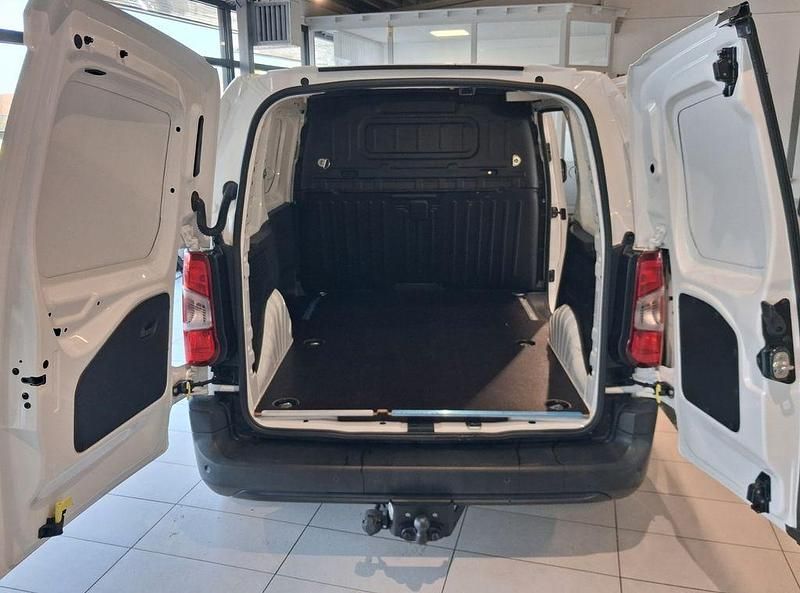 Gebraucht Opel Combo Edition 110 PS (80 kW) 2020 Weiß Van / Kleinbus