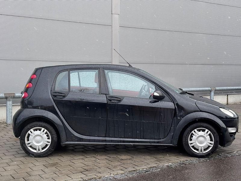 Second-hand Smart ForFour 75 CP (55 kW) 2005 Negru Hatchback