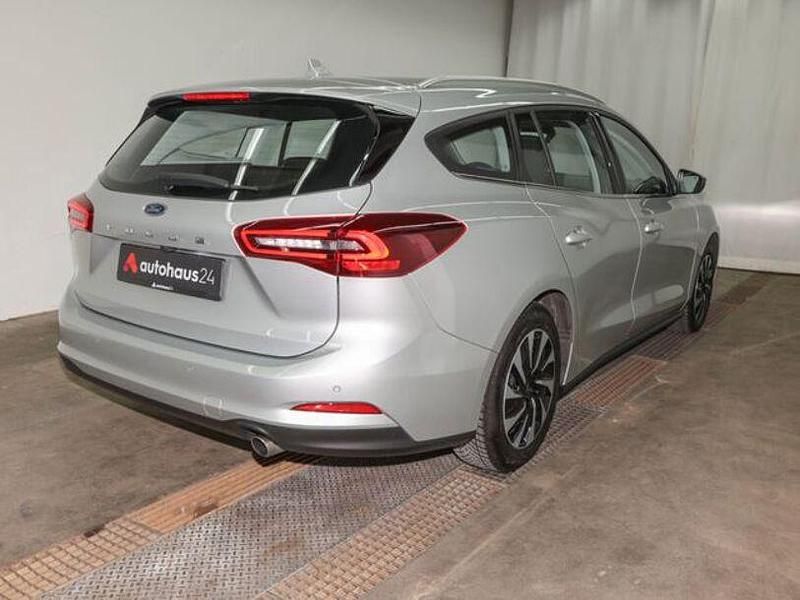 Gebraucht Ford Focus Titanium 116 PS (85 kW) 2024 Silber Kombi