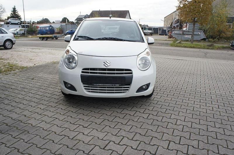 Gebraucht Suzuki Alto Comfort 68 PS (50 kW) 2010 Weiß Kleinwagen