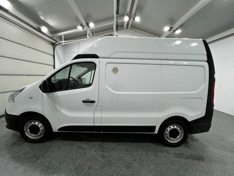 Gebraucht Renault Trafic 145 PS (106 kW) 2021 Arktisweiss Van / Kleinbus