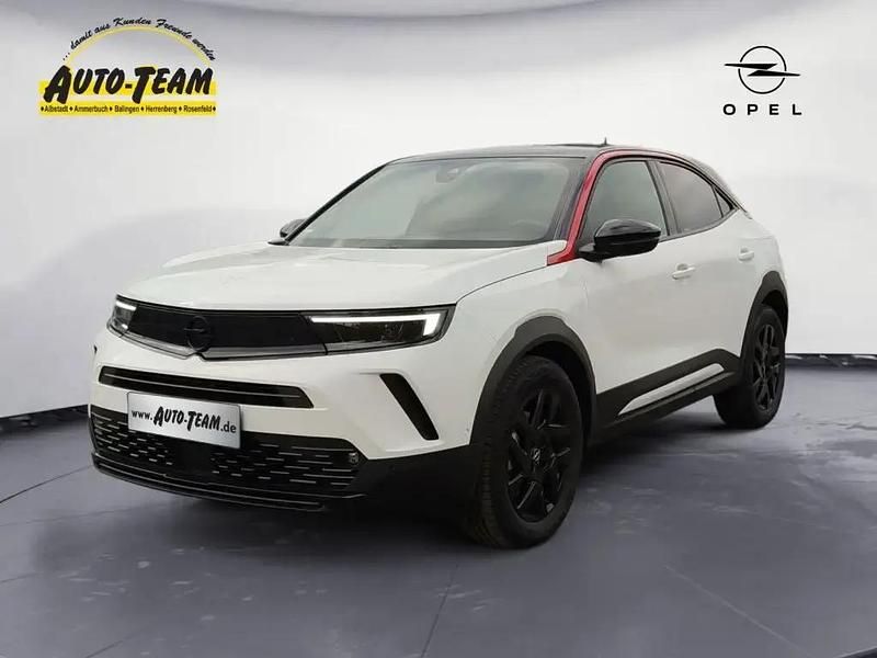 Weiß Gebraucht 2022 Opel Mokka-e GS Line SUV | 20.420 € (Etwas zu teuer) - Bild 1/4