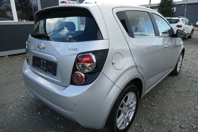 Gebraucht Chevrolet Aveo LTZ 116 PS (85 kW) 2012 Silber Kleinwagen