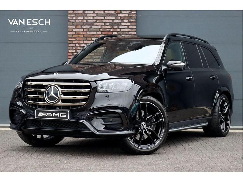 Schwarz Gebraucht 2025 Mercedes GLS580 AMG line SUV | 127.050 € (Fairer Preis) - Bild 1/4