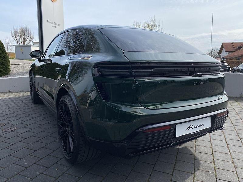 Neu Porsche Macan Turbo 469 kW (639 PS) 2026 Grün SUV