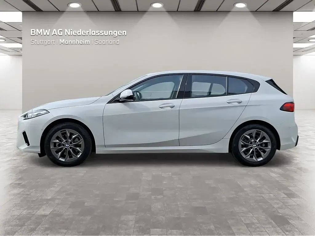 Occasion BMW 120 Efficient Dynamics 156 ch (114 kW) 2025 Blanc Citadine