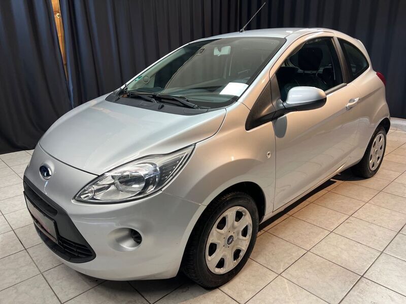 Silber Gebraucht 2012 Ford Ka Champions Edition Kleinwagen | 4.999 € (Fairer Preis) - Bild 1/4