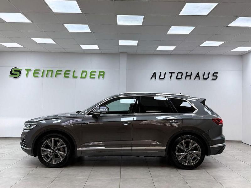 Gebraucht VW Touareg Atmosphere 231 PS (169 kW) 2021 Grau SUV