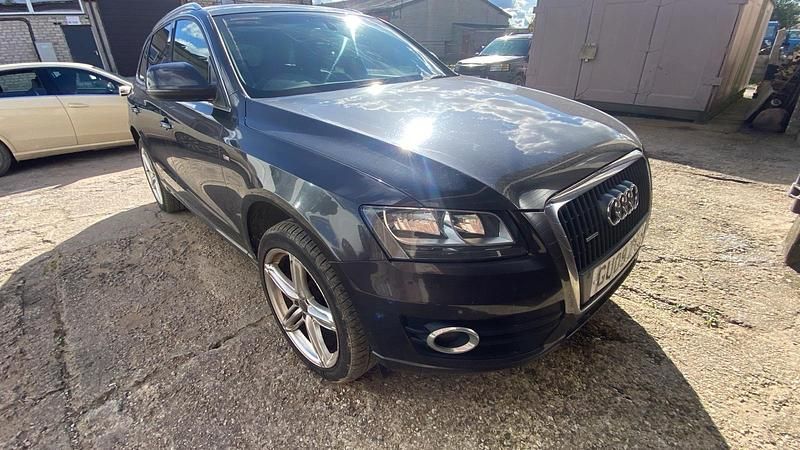 Gebraucht Audi Q5 140 PS (102 kW) 2009 Schwarz SUV