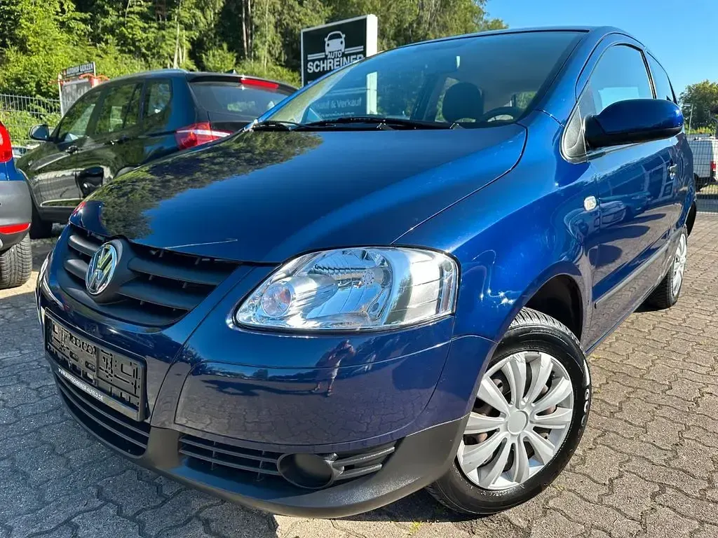 Gebraucht VW Fox Basis 54 PS (39 kW) 2005 Indigoblau perleffekt Kleinwagen