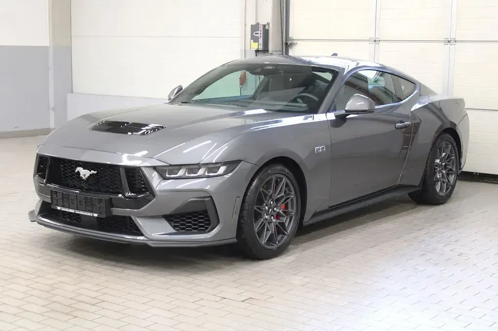 Neu Ford Mustang GT Fastback 446 PS (328 kW) 2026 Weiß Coupé