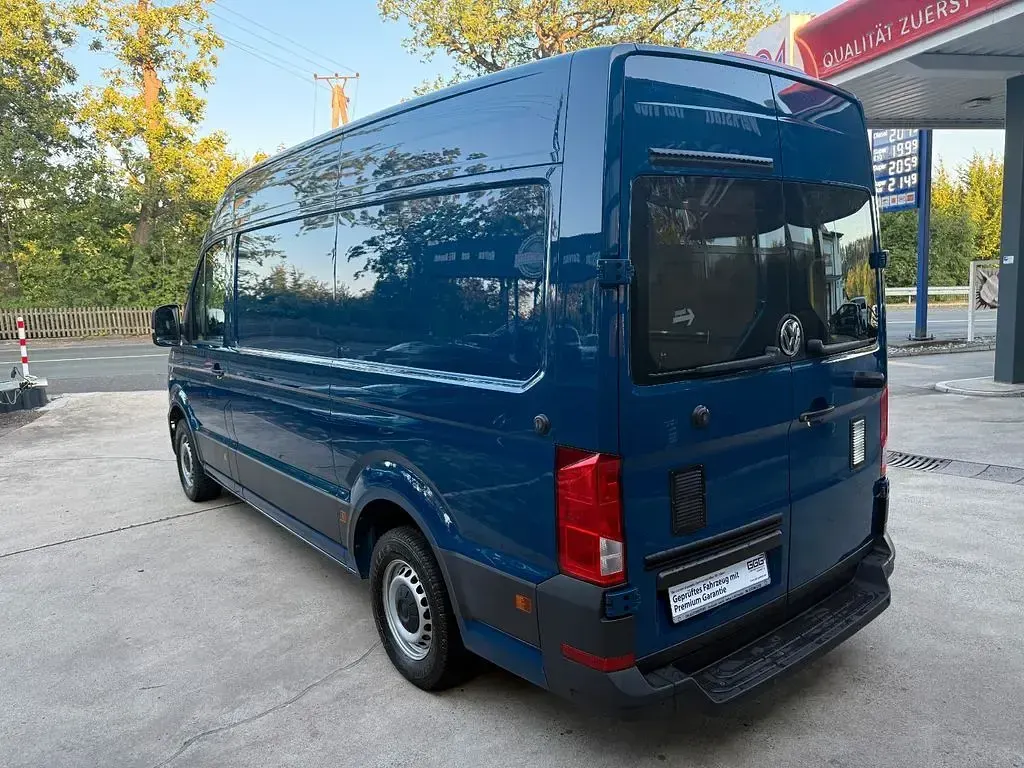 Gebraucht VW Crafter 140 PS (102 kW) 2020 Blau Van