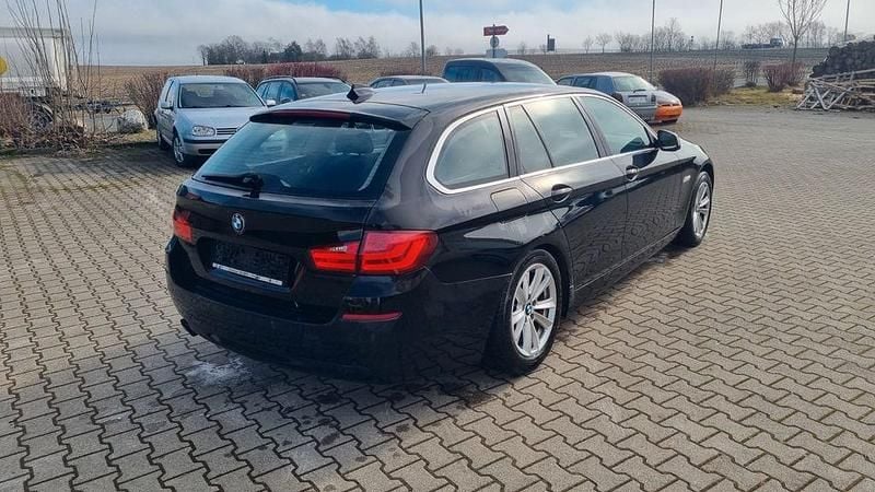 Gebraucht BMW 525 204 PS (150 kW) 2010 Schwarz Kombi