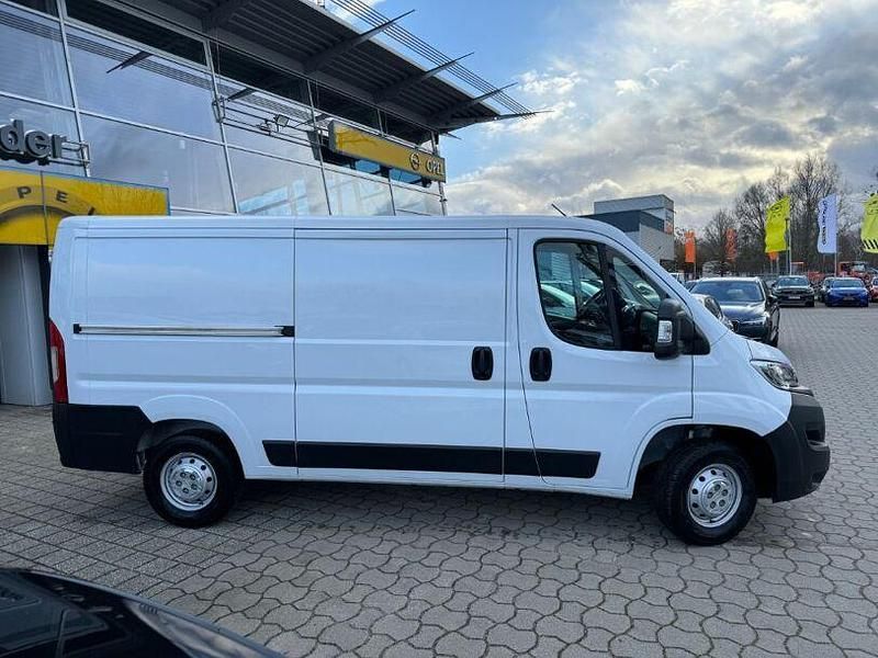Gebraucht Opel Movano Edition 140 PS (102 kW) 2023 Weiss Limousine