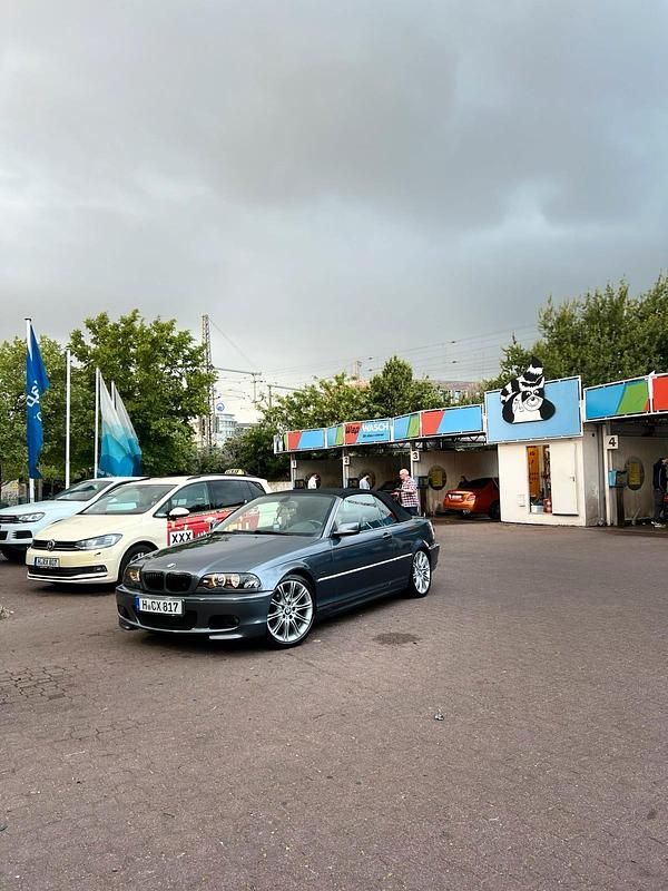 Grau Gebraucht 2001 BMW 325 Cabriolet M Sport Cabrio | 5.250 € (Superpreis) - Bild 1/4