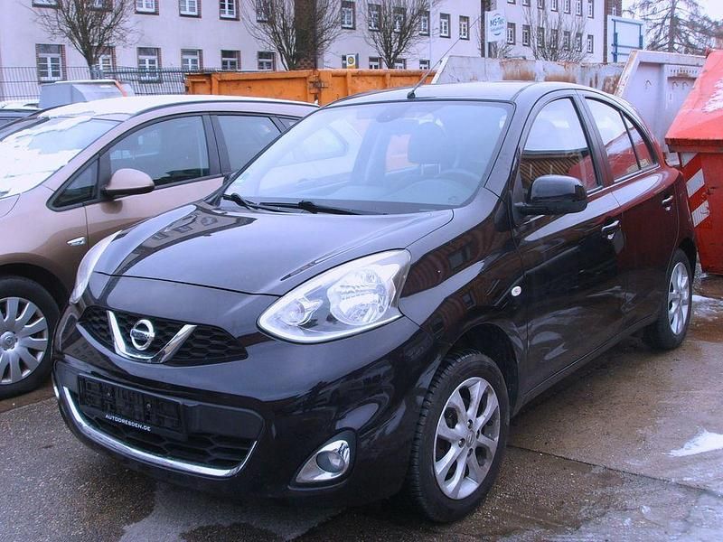 Schwarz Gebraucht 2015 Nissan Micra Limousine | 6.440 € (Fairer Preis) - Bild 1/4