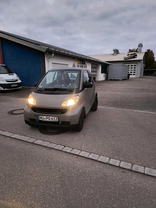 Gebraucht Smart ForTwo Coupé 79 PS (58 kW) 2009 Grün Coupé