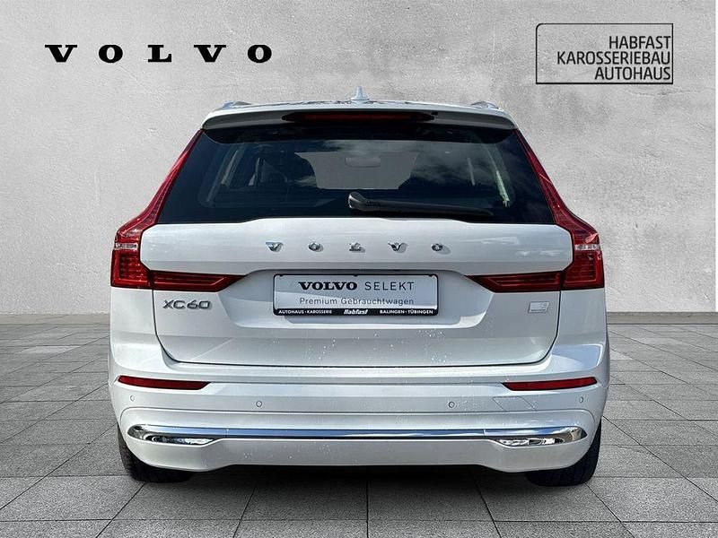 Gebraucht Volvo XC60 Inscription 455 PS (334 kW) 2022 Crystal white / metallic SUV