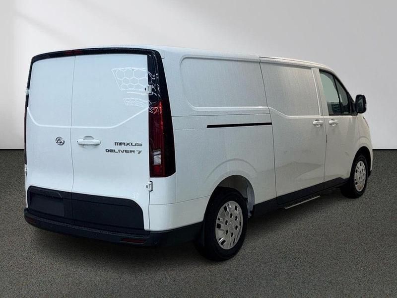Neu Maxus V70 147 PS (108 kW) 2026 Weiß Van