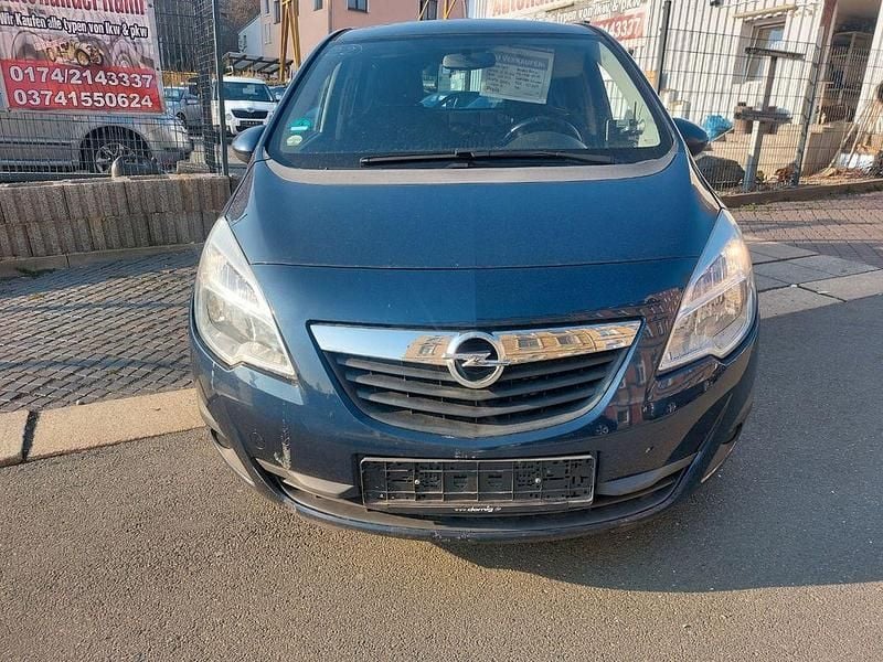 Gebraucht Opel Meriva Edition 120 PS (88 kW) 2011 Van / Kleinbus