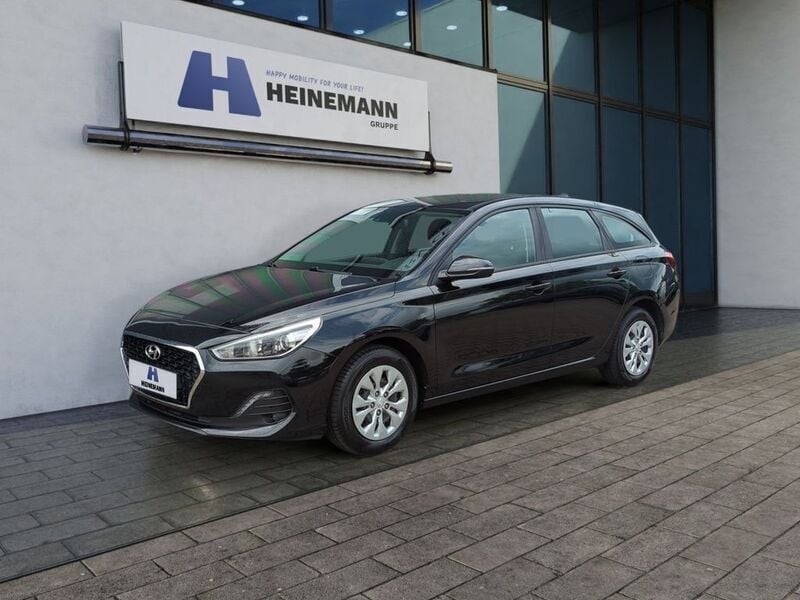 Phantom black Gebraucht 2019 Hyundai i30 Kombi | 14.950 € (Fairer Preis) - Bild 1/4