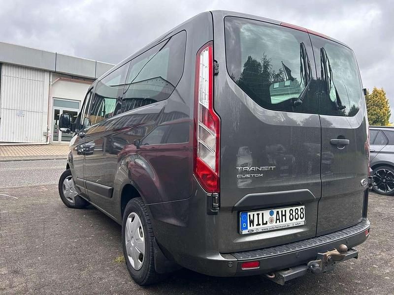 Gebraucht Ford Transit Custom Trend 131 PS (96 kW) 2019 Magneticgrau (metallic) Van / Kleinbus