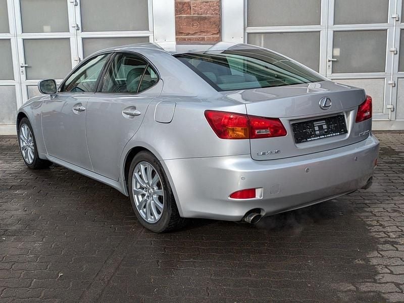 Gebraucht Lexus IS250 Luxury Line 208 PS (152 kW) 2007 Silber Limousine