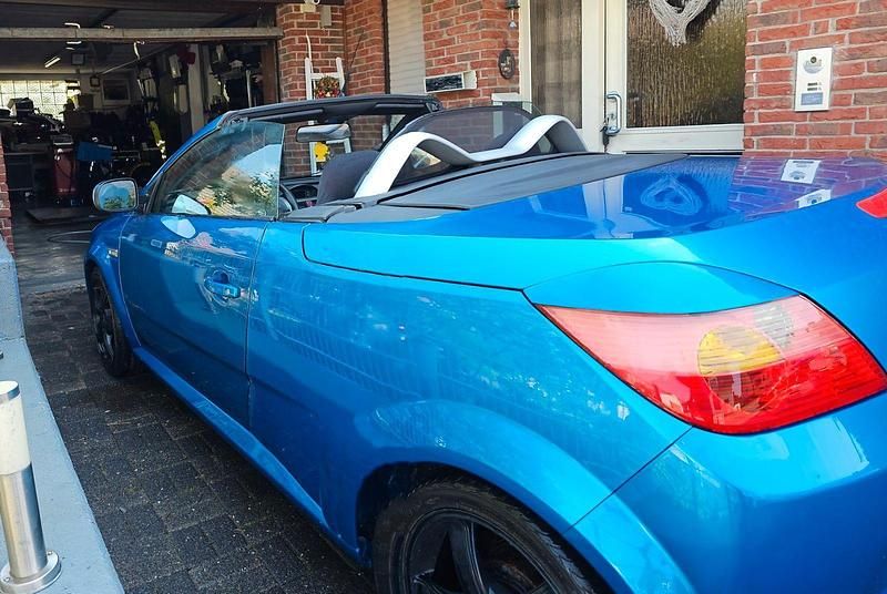 Gebraucht Opel Tigra Enjoy 90 PS (66 kW) 2005 Blau Cabrio