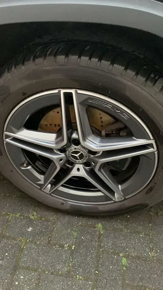 Gebraucht Mercedes GLA250 AMG line 160 PS (117 kW) 2022 Blau SUV