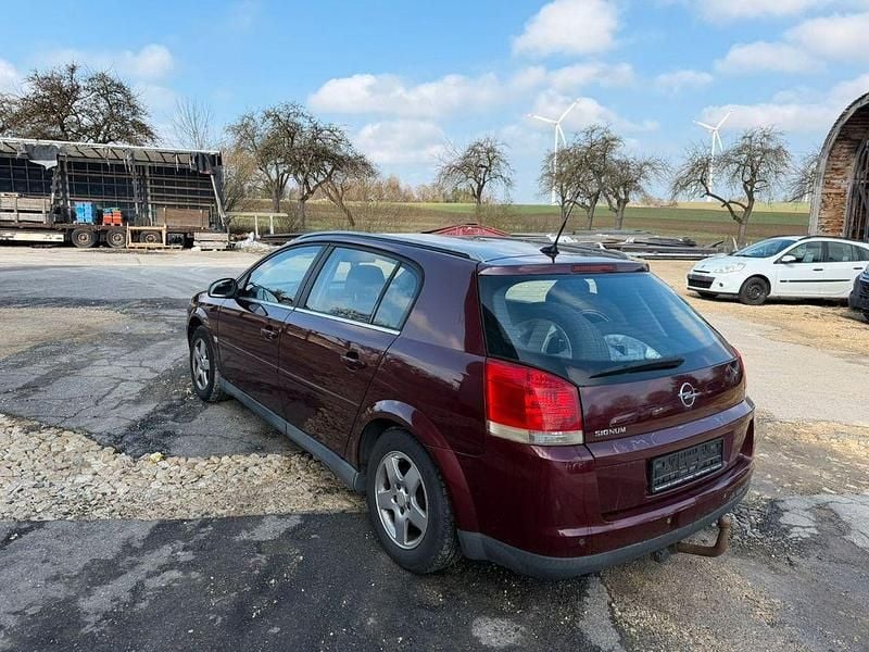 Gebraucht Opel Signum Elegance 155 PS (114 kW) 2004 Kleinwagen