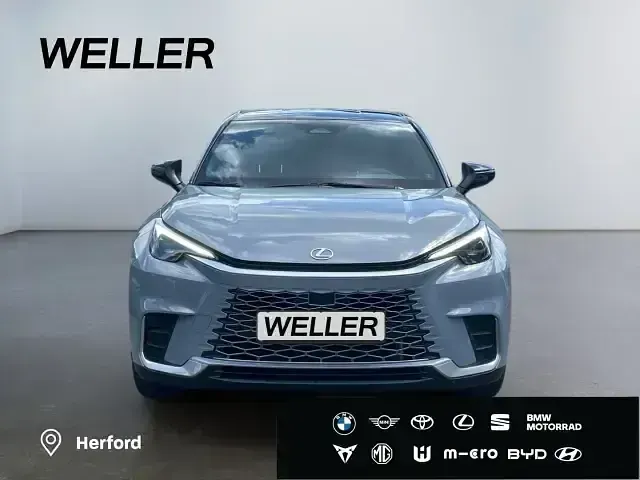 Gebraucht Lexus LBX 136 PS (100 kW) 2024 Grau SUV