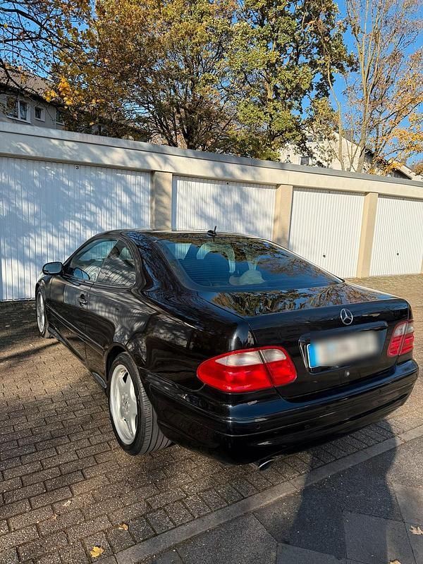 Gebraucht Mercedes CLK320 AMG 218 PS (160 kW) 2002 Schwarz Coupé