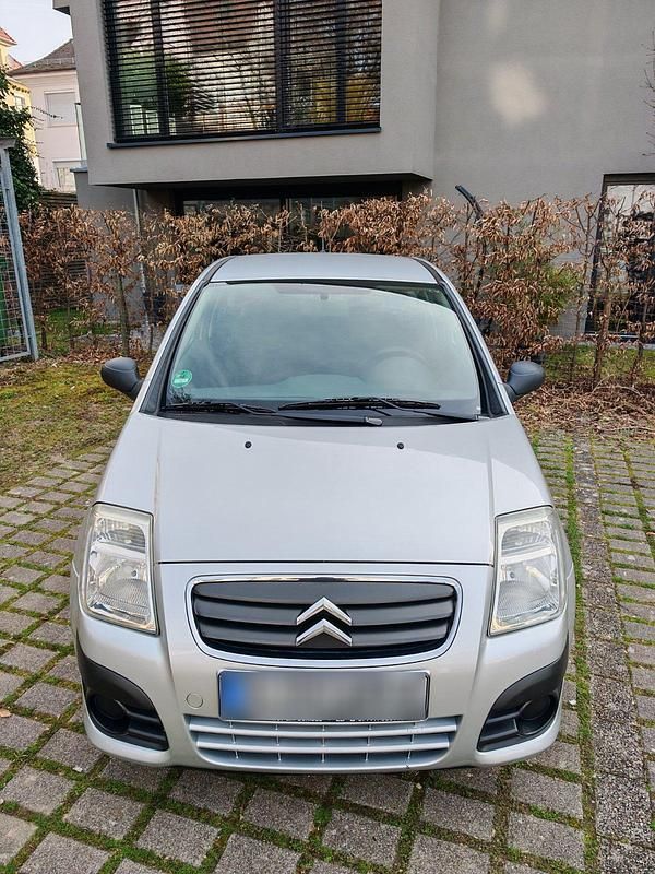Gebraucht Citroën C2 60 PS (44 kW) 2009 Silber Kleinwagen