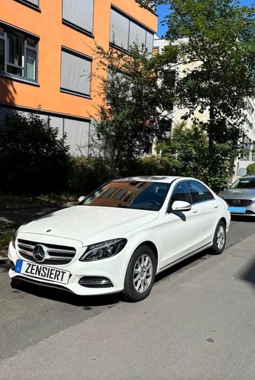 Weiß Gebraucht 2014 Mercedes C220 Limousine | 13.999 € (Fairer Preis) - Bild 1/4