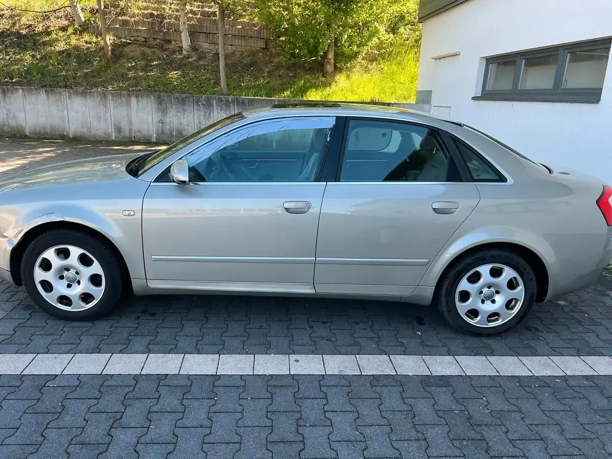 Occasion Audi A4 165 ch (121 kW) 2003 Andere farben Berline