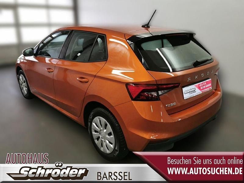 Gebraucht Skoda Fabia Selection 116 PS (85 kW) 2024 Orange Limousine