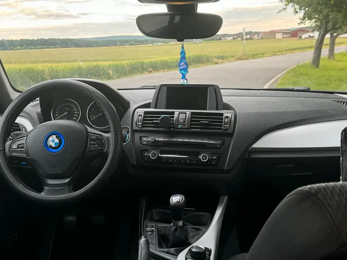 Gebraucht BMW 120 184 PS (135 kW) 2012 Blau Kleinwagen