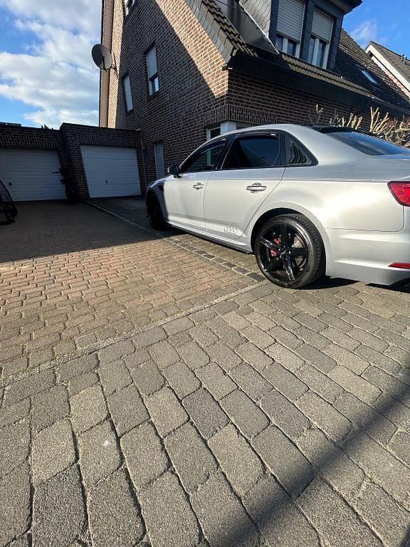 Gebraucht Audi A4 Ambiente 190 PS (139 kW) 2016 Silber Limousine
