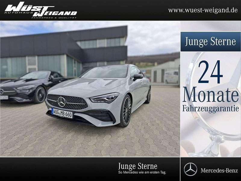 Manufaktur lack manufaktur alp Gebraucht 2025 Mercedes CLA220 AMG Limousine | 45.900 € - Bild 1/4
