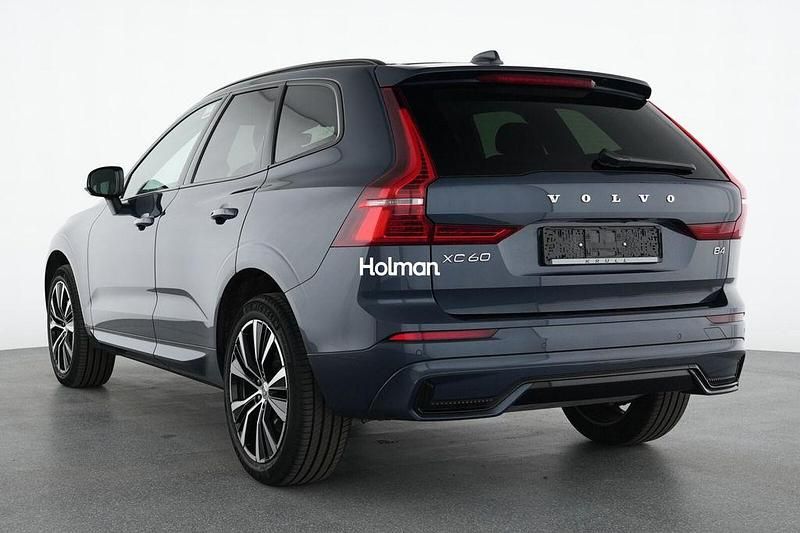 Gebraucht Volvo XC60 Plus 197 PS (144 kW) 2024 Blau SUV