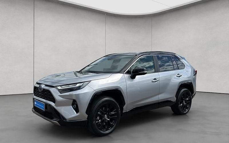 Grau Gebraucht 2024 Toyota RAV4 Hybrid Style SUV | 41.970 € (Fairer Preis) - Bild 1/4