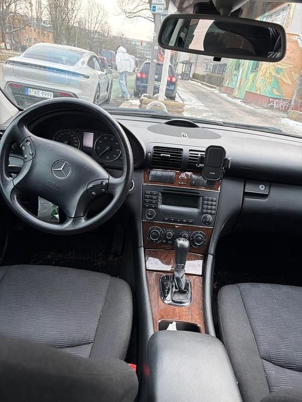 Gebraucht Mercedes C180 2007 Silber Limousine
