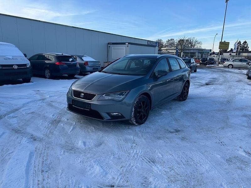 Gebraucht Seat Leon ST Style 105 PS (77 kW) 2014 Grau Kombi