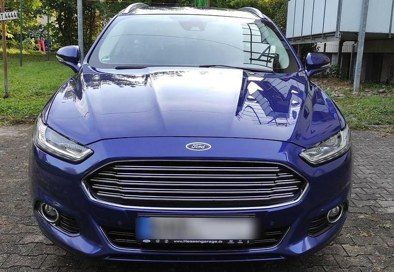 Gebraucht Ford Mondeo Titanium 150 PS (110 kW) 2015 Blau Kombi