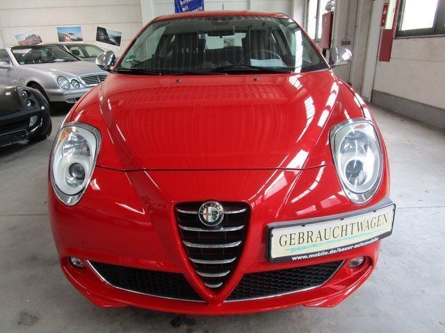 Gebraucht Alfa Romeo MiTo Turismo 95 PS (69 kW) 2009 Rot Kleinwagen