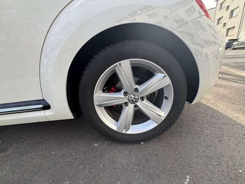 Gebraucht VW Beetle Sport 200 PS (147 kW) 2013 Weiß Kleinwagen